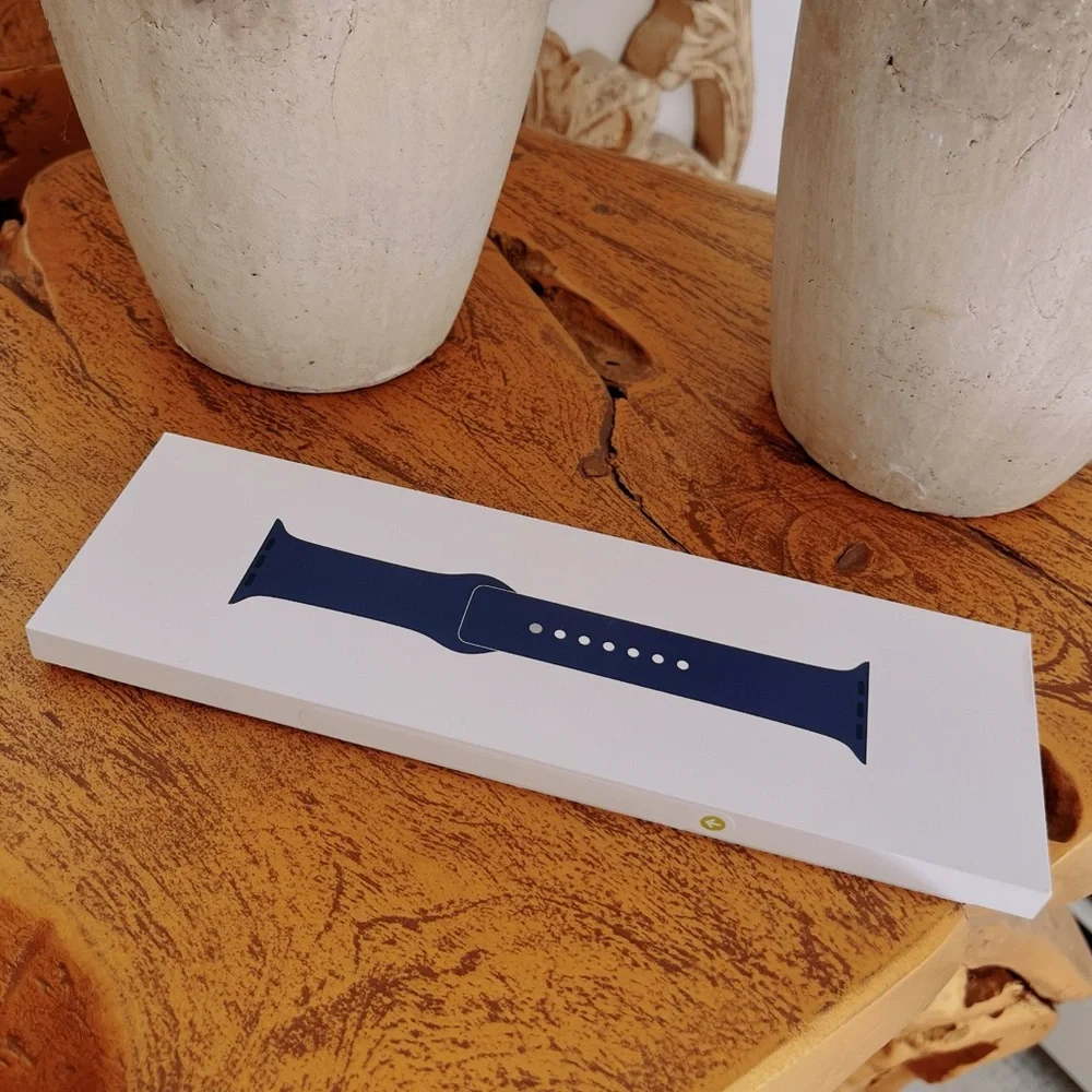 NIB📱APPLE WATCH DENIM SPORT BAND